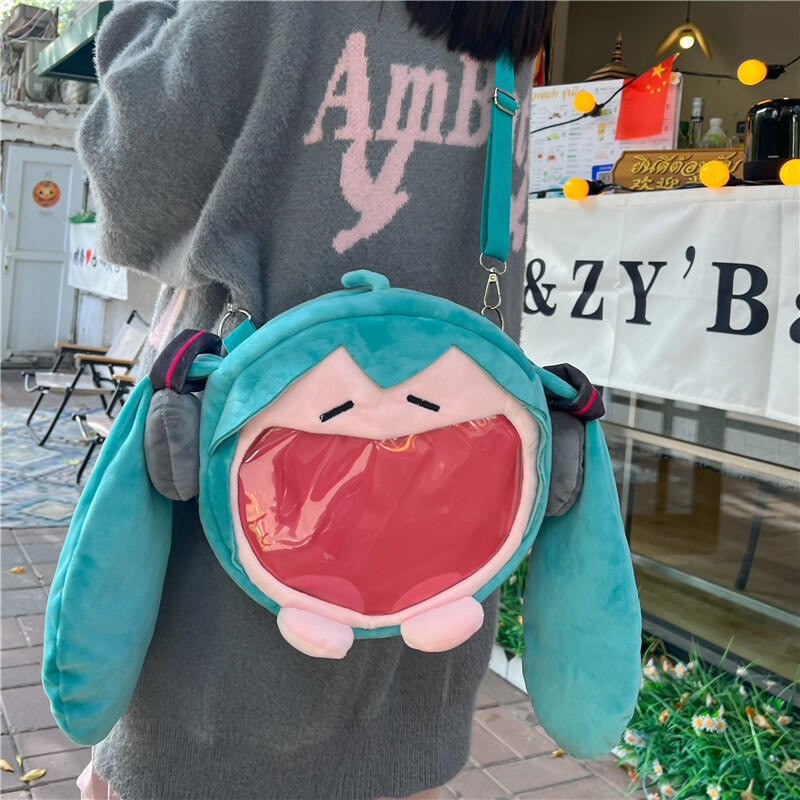 Плюшевая сумка-кроссбоди в япо – обзор и цена Anime Merchandise Bag