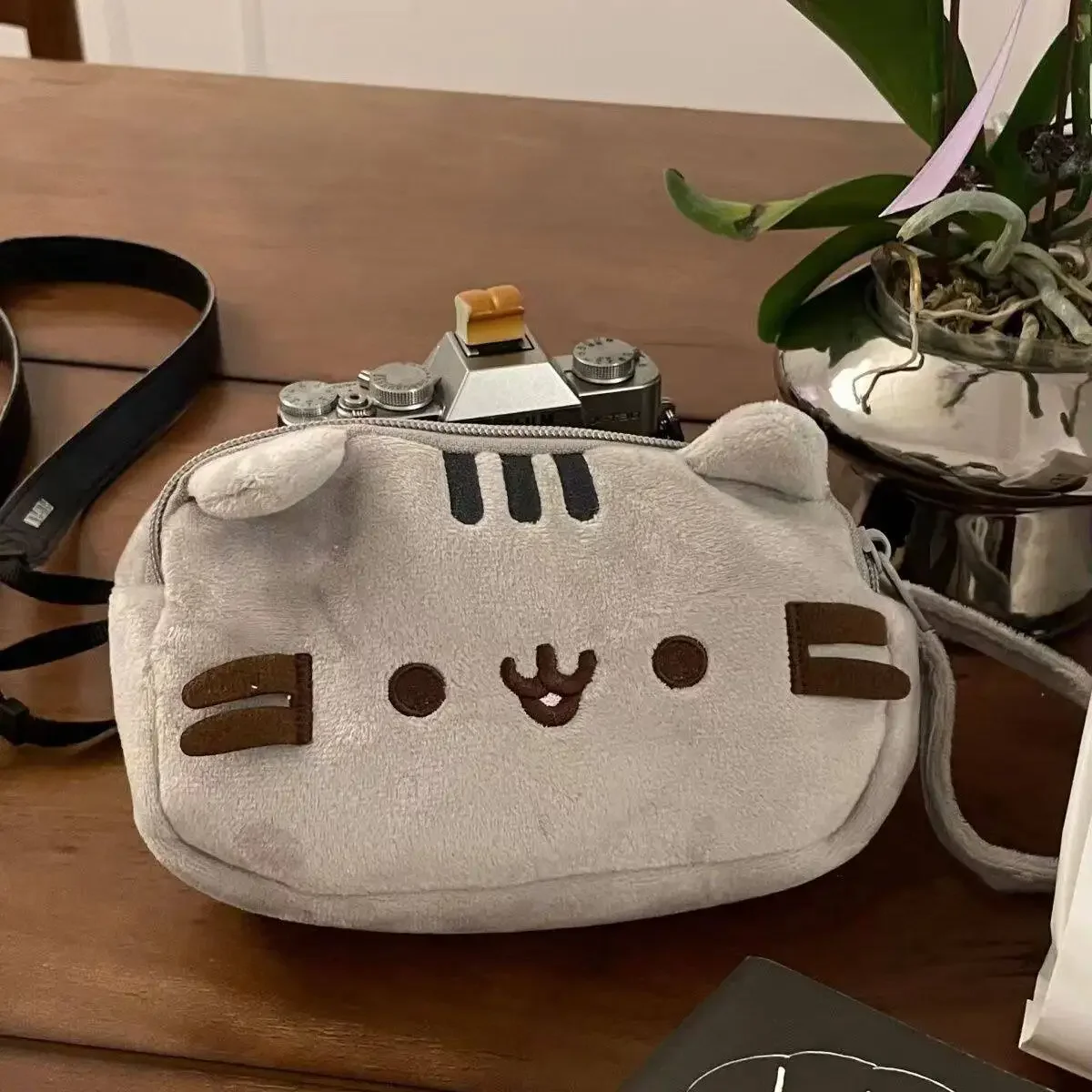 Милый пенал с изображением кот – обзор и цена Anime Merchandise Bag